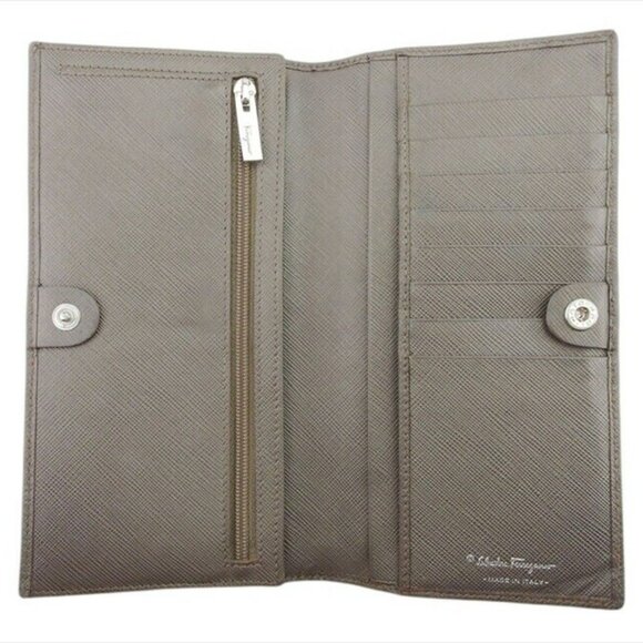 Salvatore Ferragamo Long wallet with long wallet USED - Picture 6 of 11